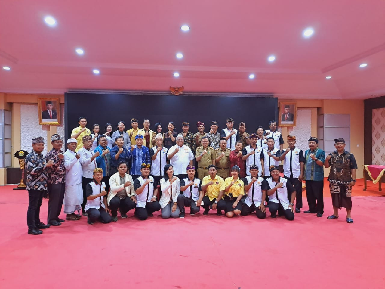 SIMOKRAME KE RUJAB GUBERNUR SULTRA